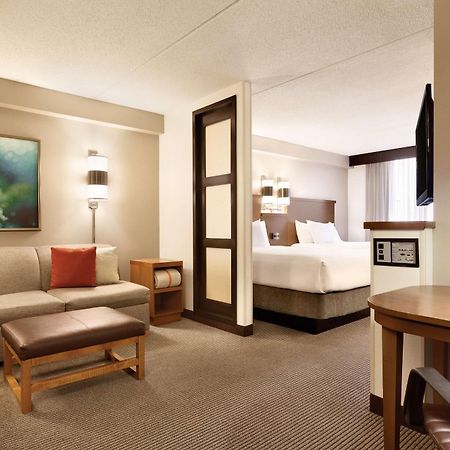 Hyatt Place Sterling Dulles Airport North Экстерьер фото