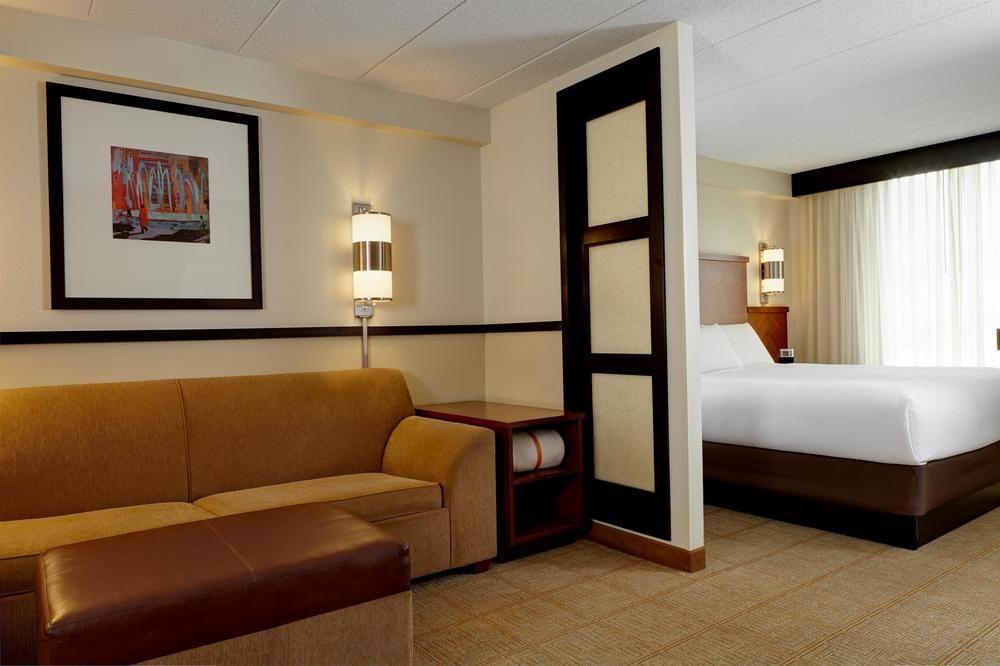 Hyatt Place Sterling Dulles Airport North Экстерьер фото