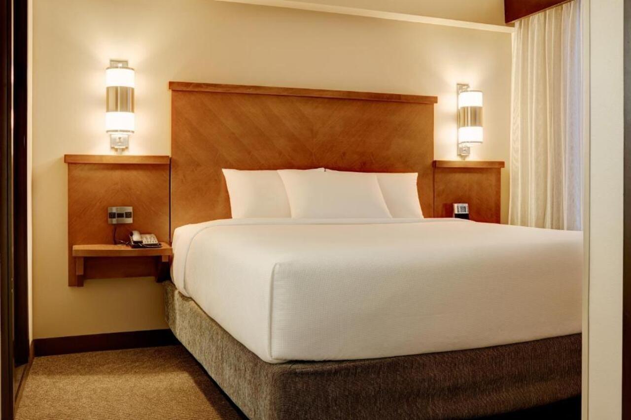Hyatt Place Sterling Dulles Airport North Экстерьер фото