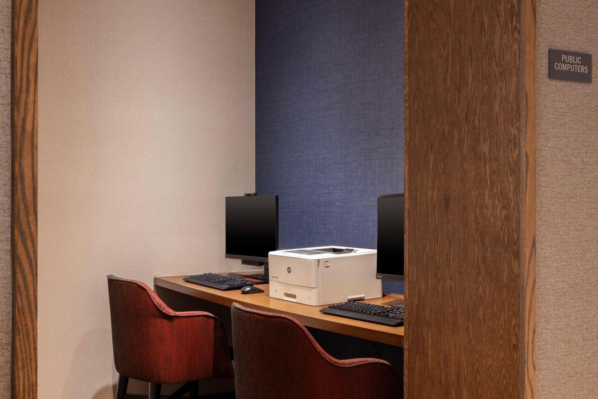 Hyatt Place Sterling Dulles Airport North Экстерьер фото