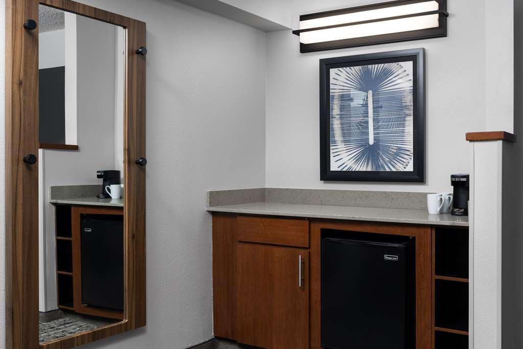 Hyatt Place Sterling Dulles Airport North Номер фото