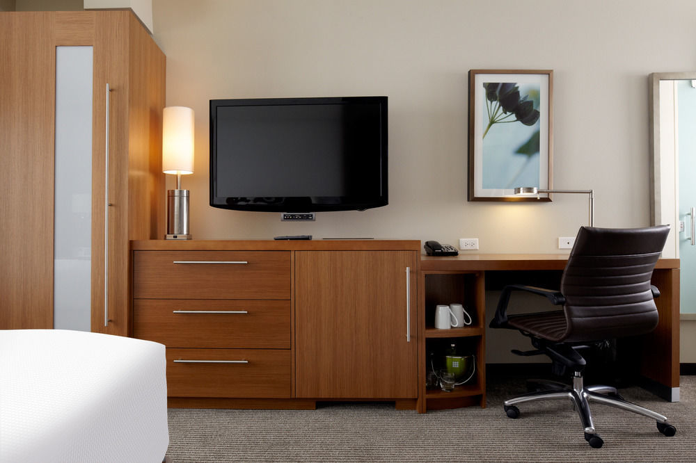 Hyatt Place Sterling Dulles Airport North Экстерьер фото